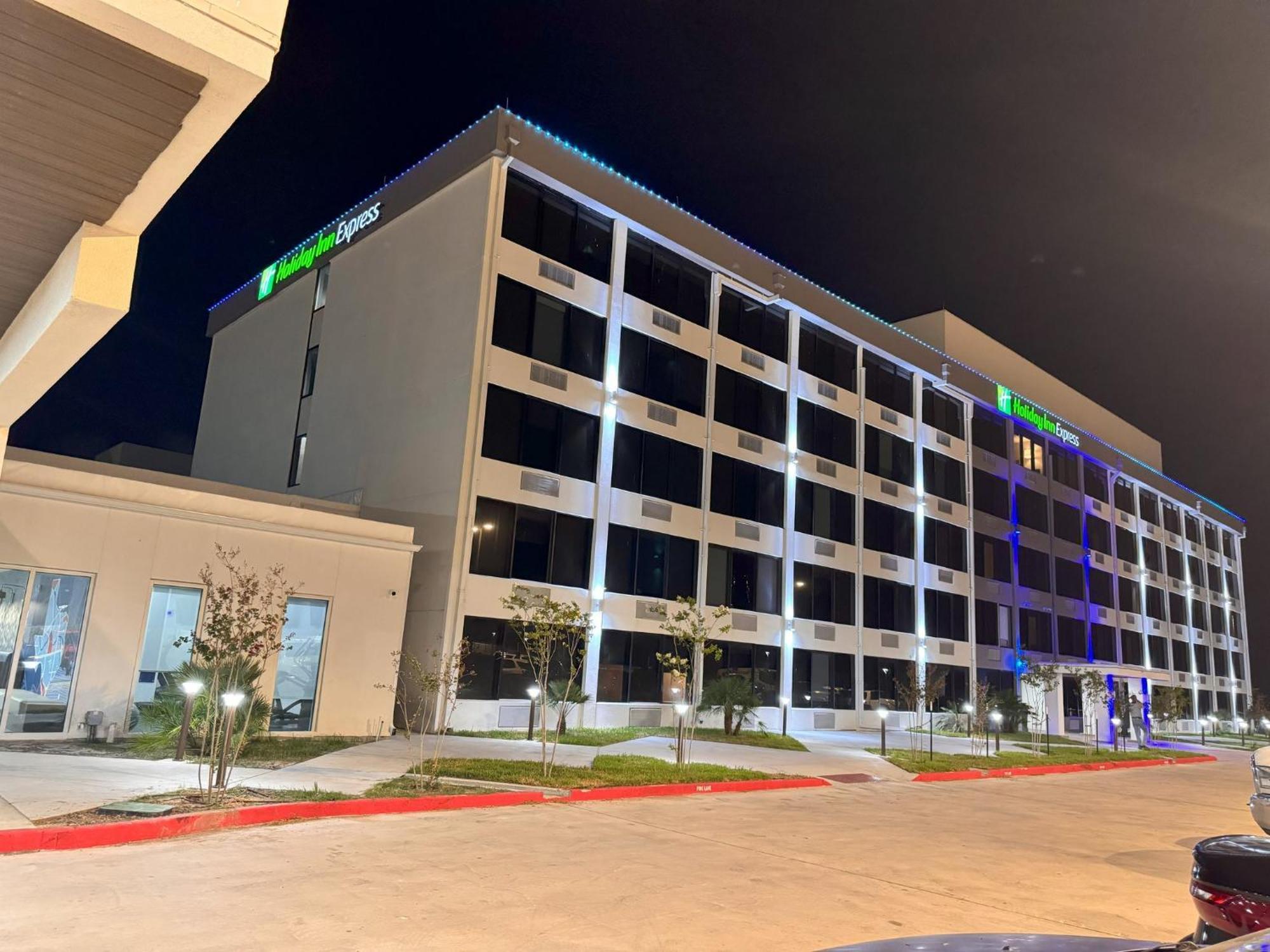 Holiday Inn Express Corpus Christi - Beachfront By Ihg Exteriör bild
